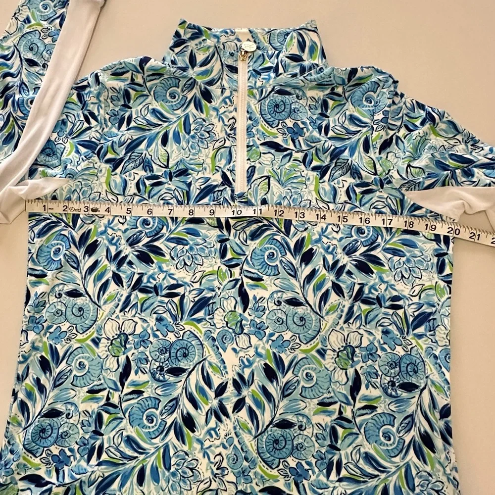 Blue Graphic Polo athletic pullover with Long Sleeves. Light comfortable wear. - Picture 6 of 7